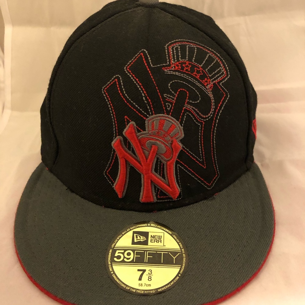 Man’s New York Yankees Sports Cap size 7 3/4